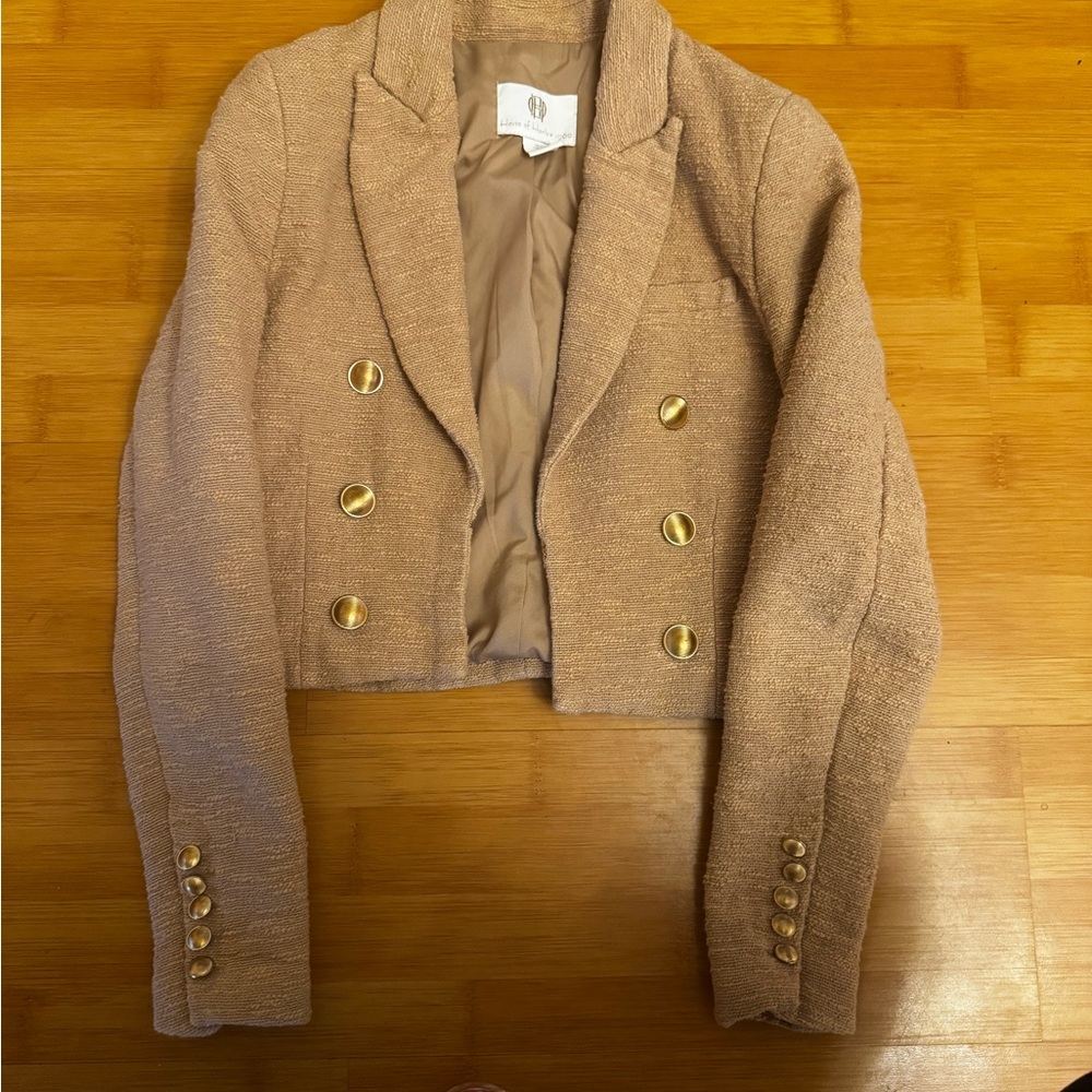House of Harlow 1960 Tan Cropped Blazer with Gold Buttons